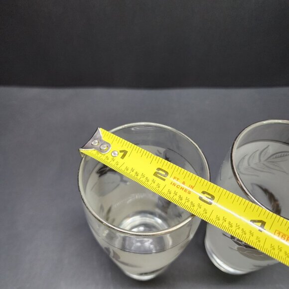 Vintage MCM Libbey Silver Frosted Leaf Tumbler Glasses 5.5'' Tall - Set Of 2 - Picture 9 of 9